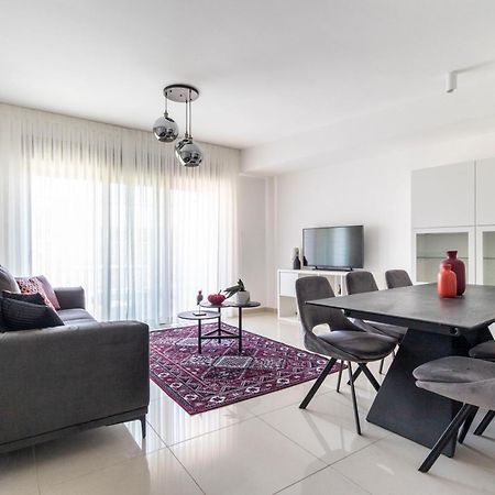 Stylish 1 Bedrooms Parking At City Gate Gerusalemme Esterno foto